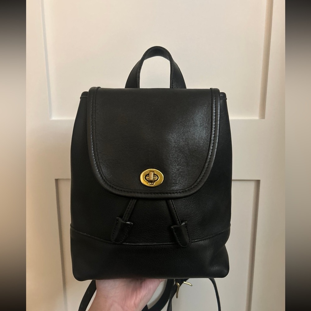 Vintage Coach Daypack | Style #9960, Black